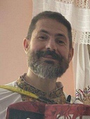 Аккомпаниатор
«народного самодеятельного коллектива» 
вокального ансамбля «Шелковица»